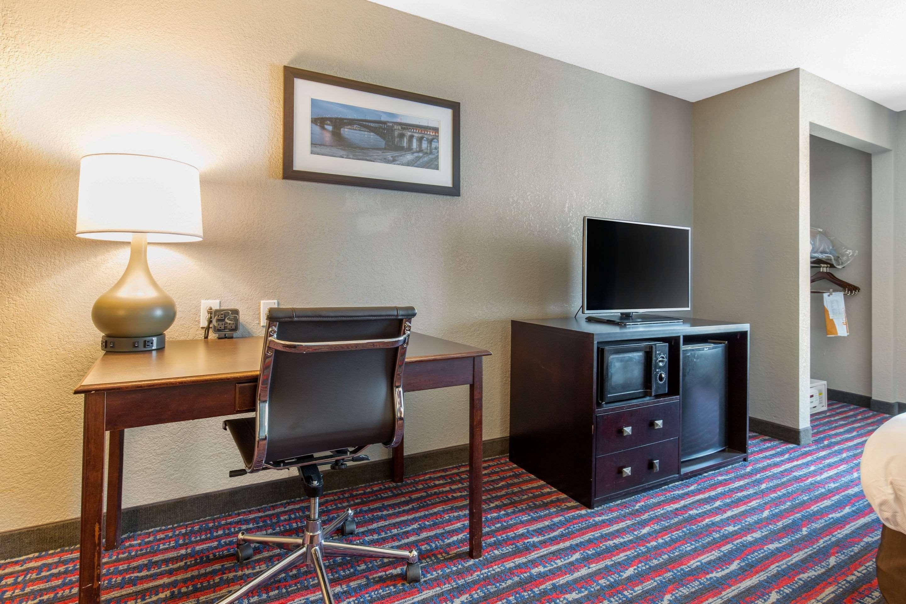 Comfort Suites Fairview Heights Eksteriør billede