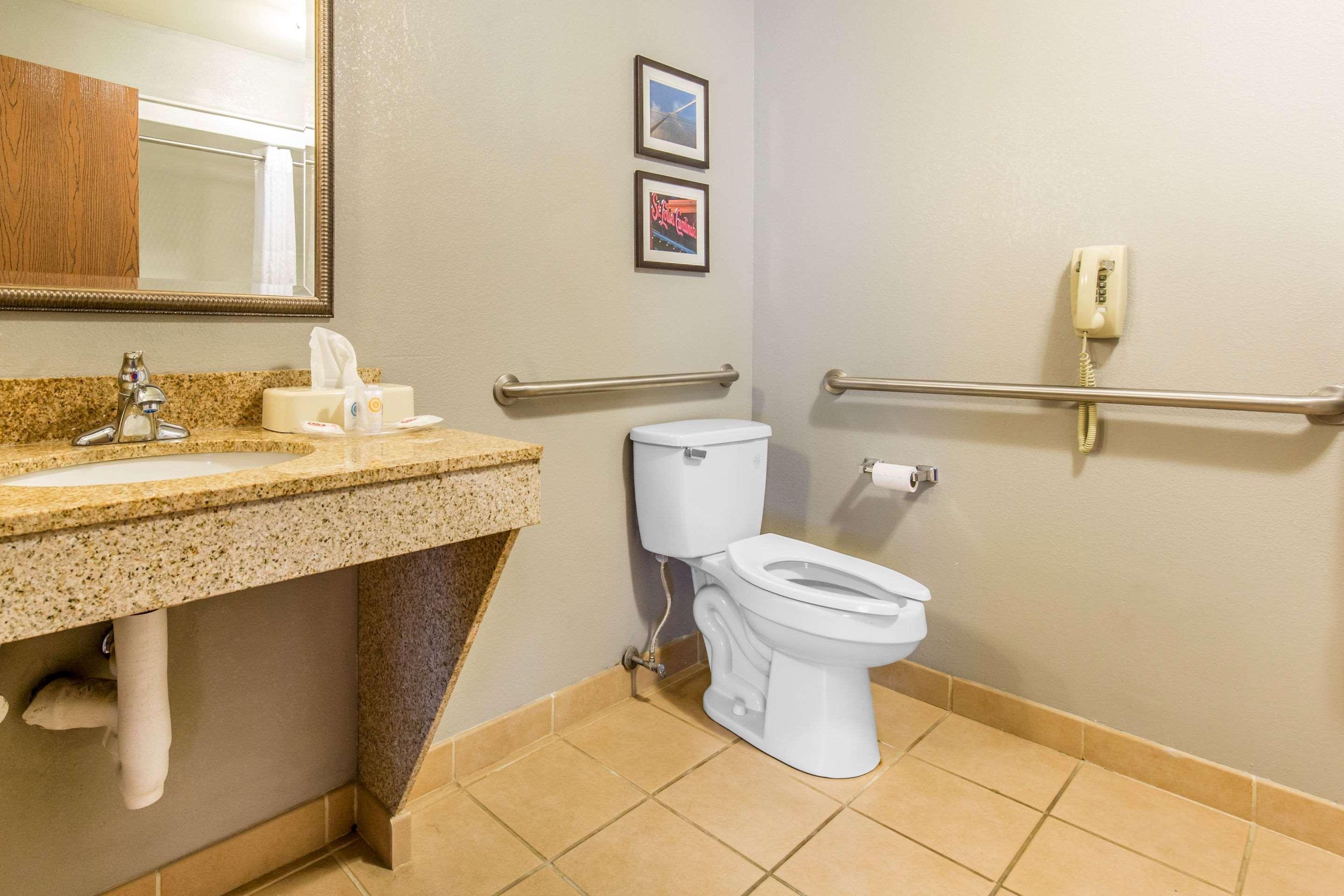 Comfort Suites Fairview Heights Eksteriør billede